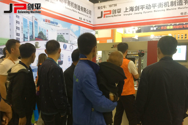 新能源汽車時代，上海劍平參展鄭州汽配會引關(guān)注