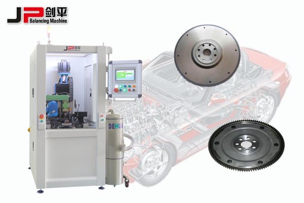 汽車發(fā)動機(jī)飛輪動平衡機(jī)