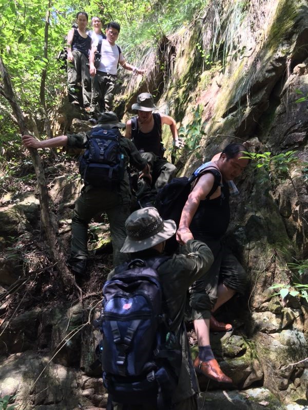 品味石臺(tái)牯牛降 平衡技術(shù)劍平強(qiáng)-上海劍平動(dòng)平衡機(jī)制造有限公司