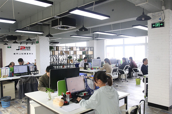 【狼之隊(duì)】劍平動(dòng)平衡機(jī)追求完美，精益求精！ 